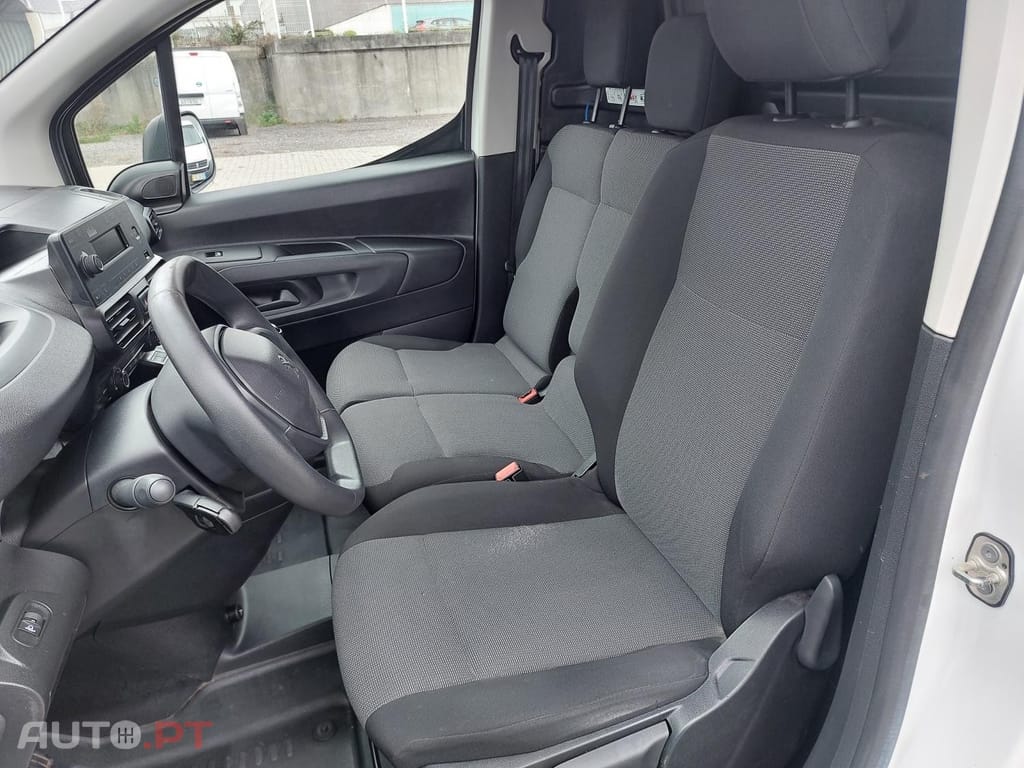 Peugeot Partner 1.5 BlueHDi L1 Pro - IVA Dedutível