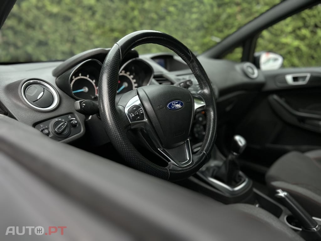 Ford Fiesta 1.0 T EcoBoost STLine