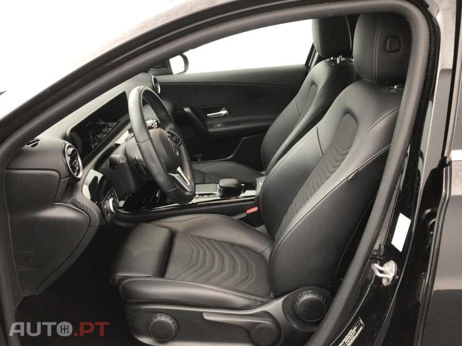 Mercedes-Benz A 250 e 8G-DCT Style Line