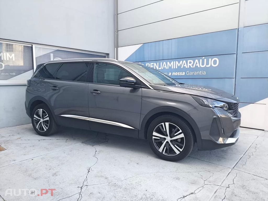 Peugeot 5008 1.5 BlueHDi Allure EAT8