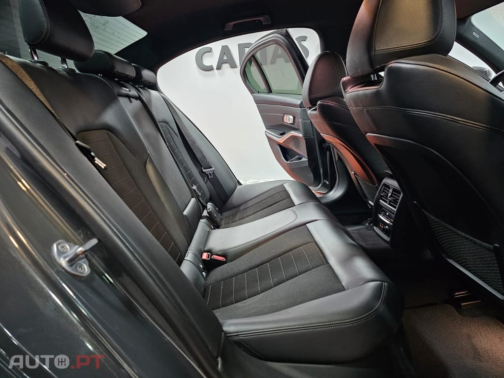 BMW 320 d Pack M Auto