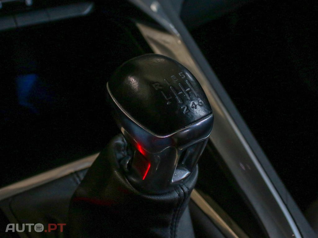 Peugeot 3008 1.2 PureTech Allure Pack