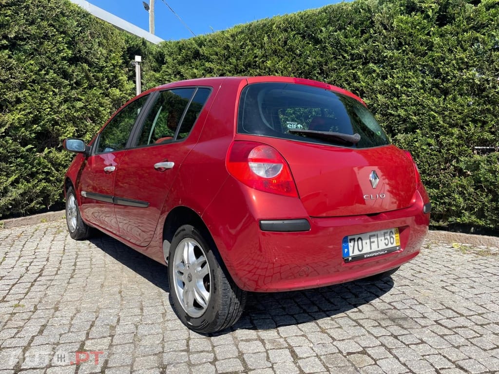 Renault Clio 1.2 16V Rip Curl