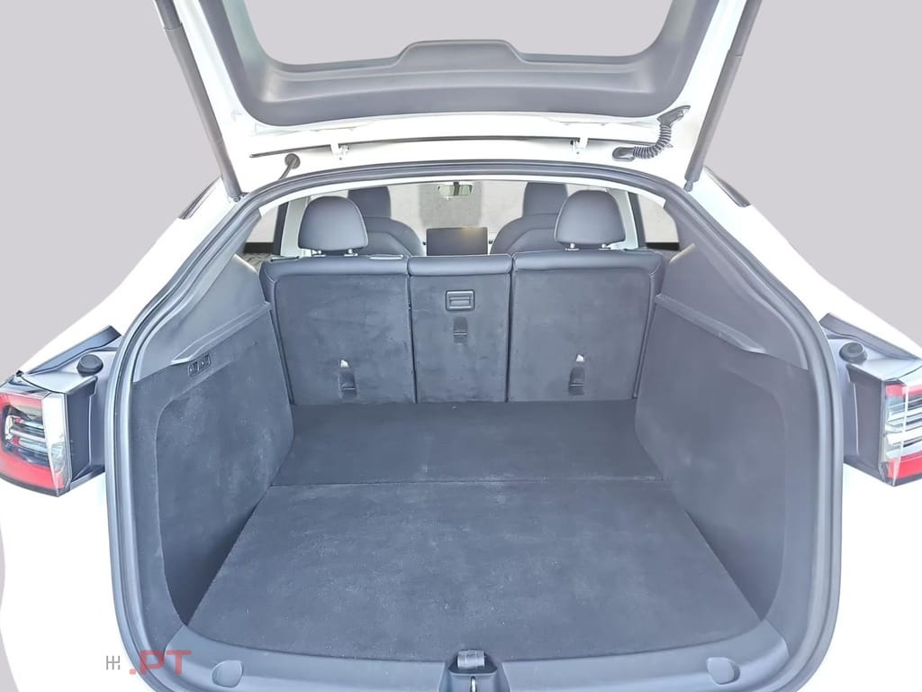 Tesla Model Y Performance I.V.A DEDUTIVEL 