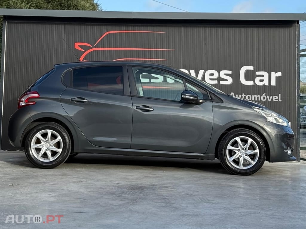Peugeot 208 1.2 PureTech Active