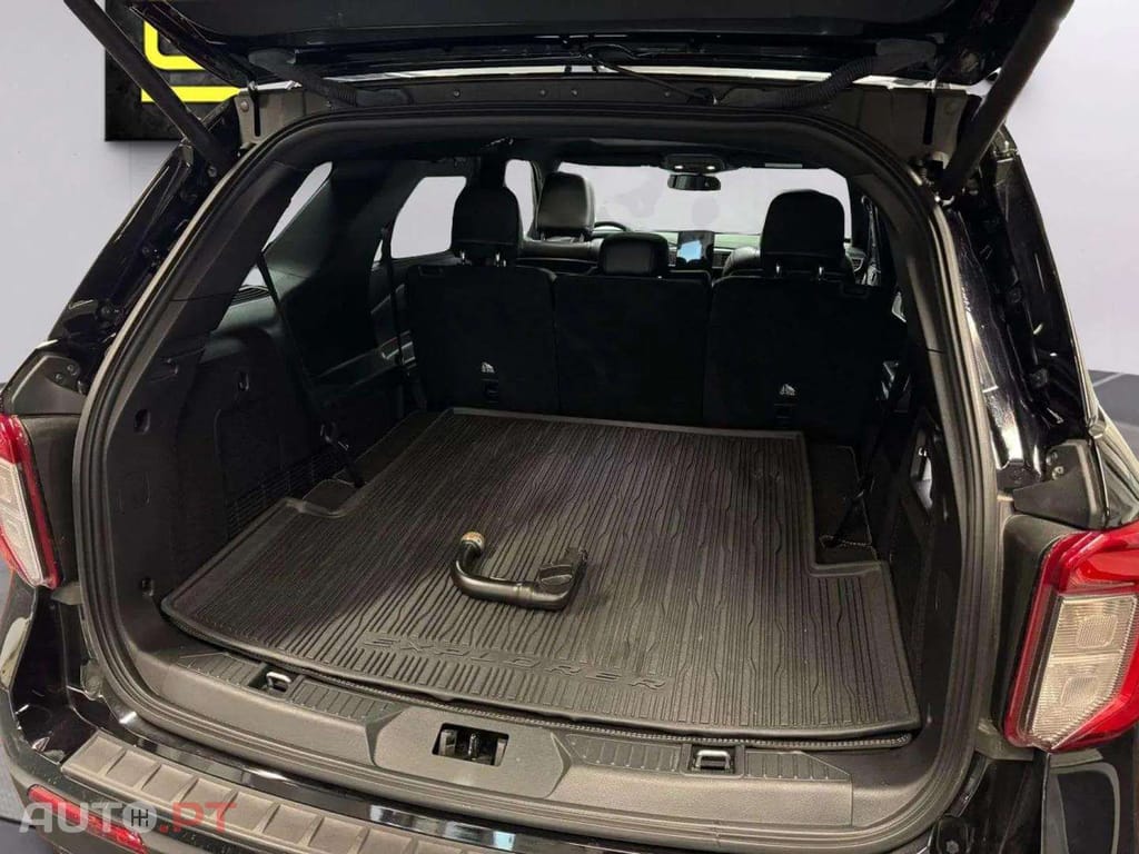 Ford Explorer I.V.A DEDUTÍVEL  ST-Line 4x4
