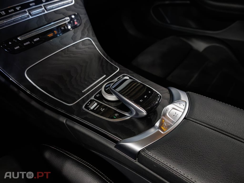 Mercedes-Benz C 220 d 9G-TRONIC AMG Line