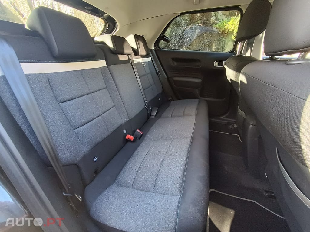 Citroen C4 Cactus BlueHDi 100 Stop&Start C-SERIES