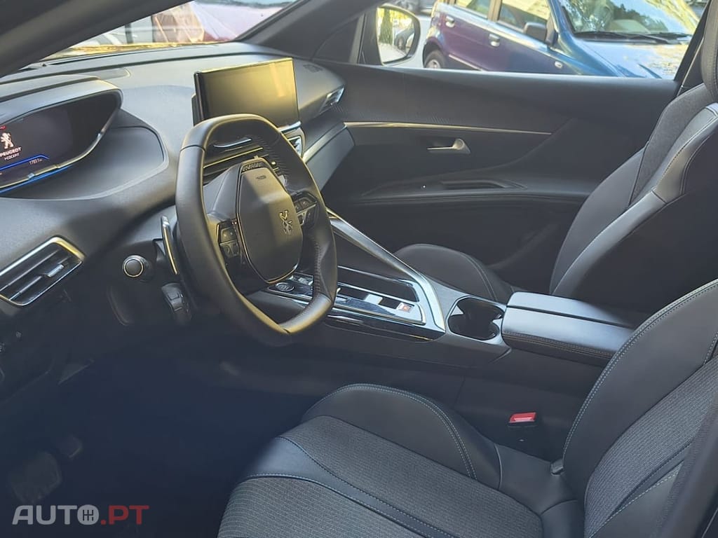 Peugeot 3008 1.2 PureTech Allure Pack EAT8