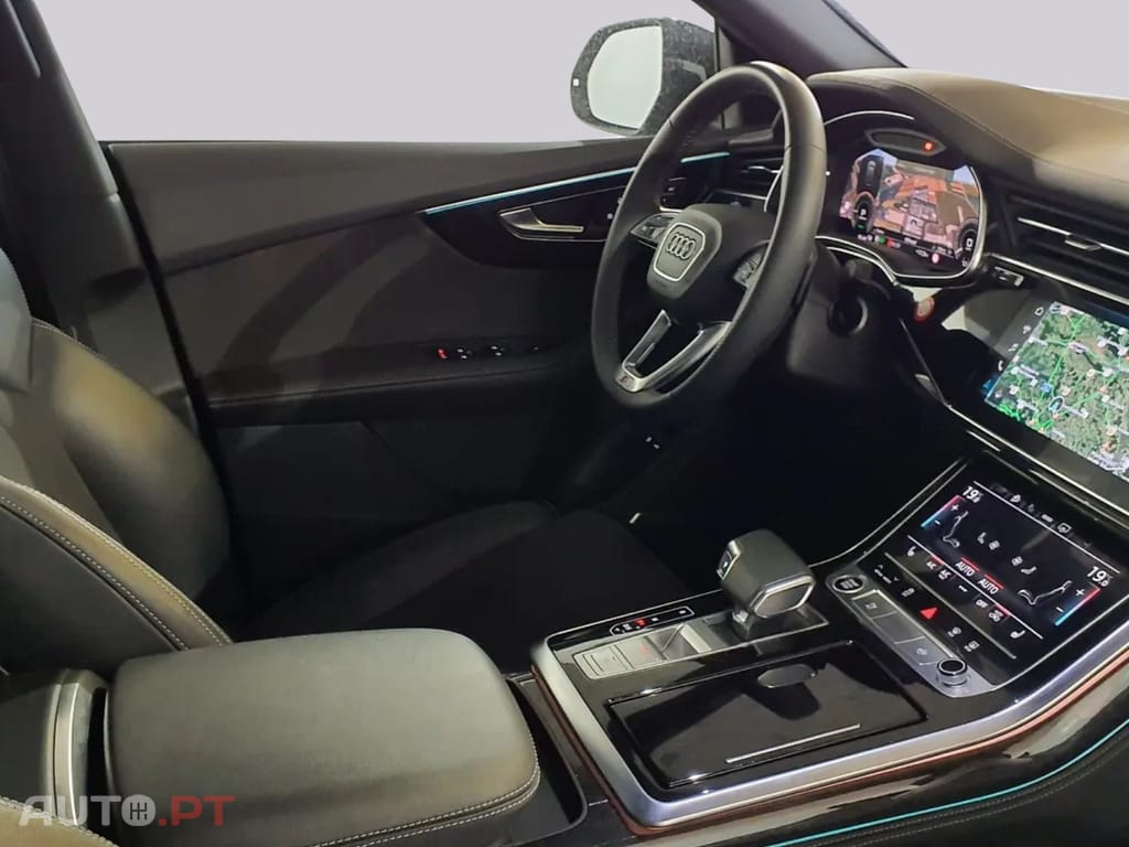 Audi Q8 I.V.A DEDUTÍVEL 55TFSie Q 2x S LINE