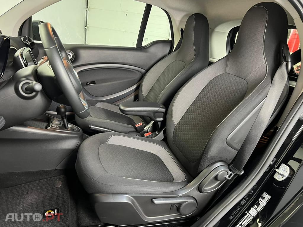Smart ForTwo  EQ passion  Coupé