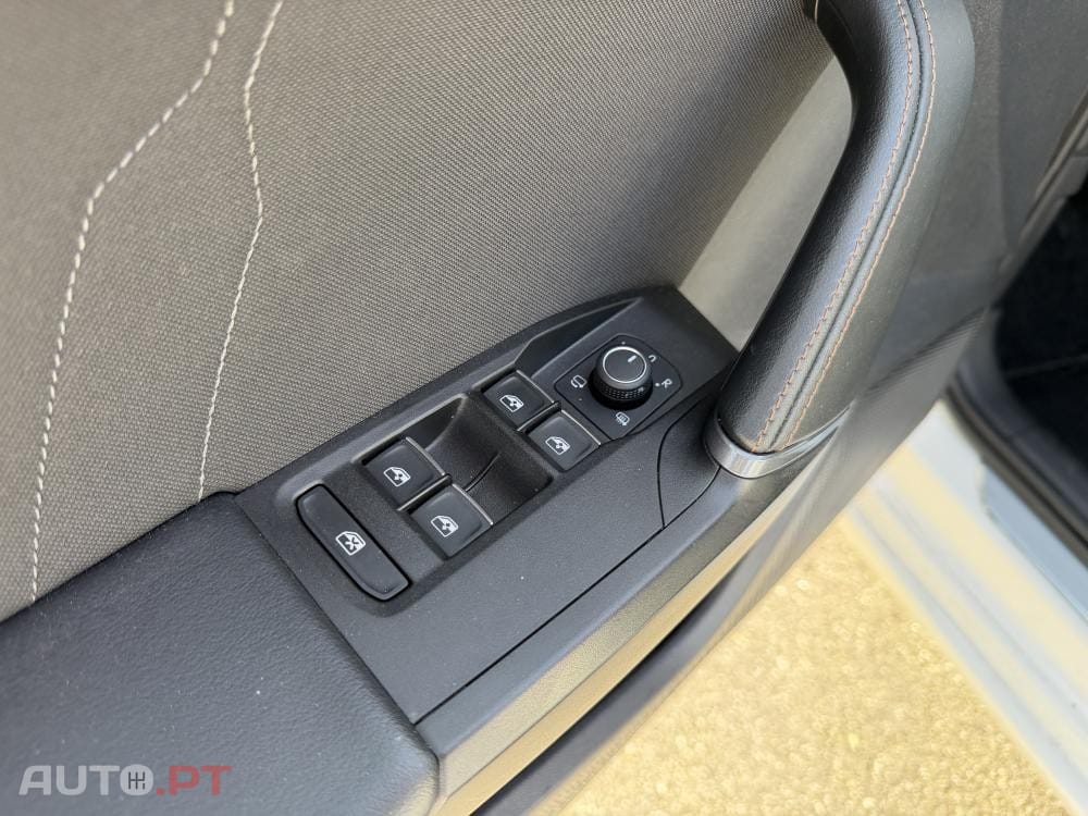 Cupra Leon 1.4 e-Hybrid VZ DSG