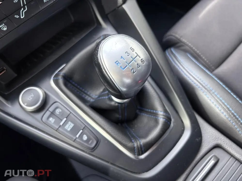 Ford Focus 2.3 EcoBoost S&S 4WD RS