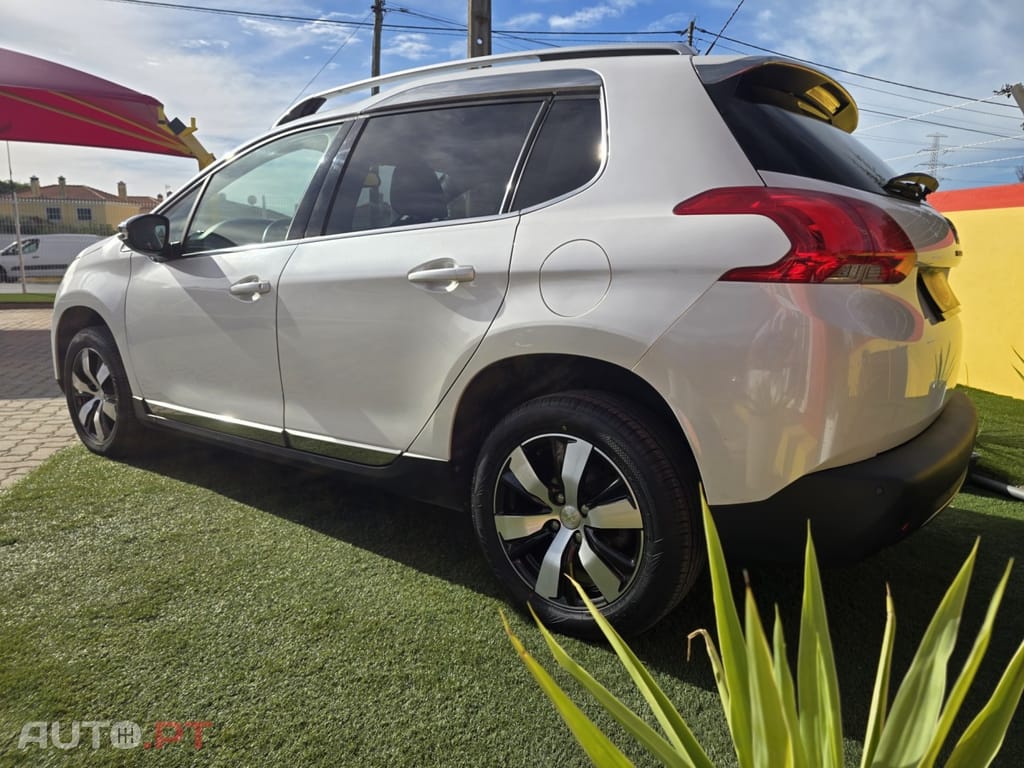 Peugeot 2008 1.6 e-HDi Allure 2-Tronic