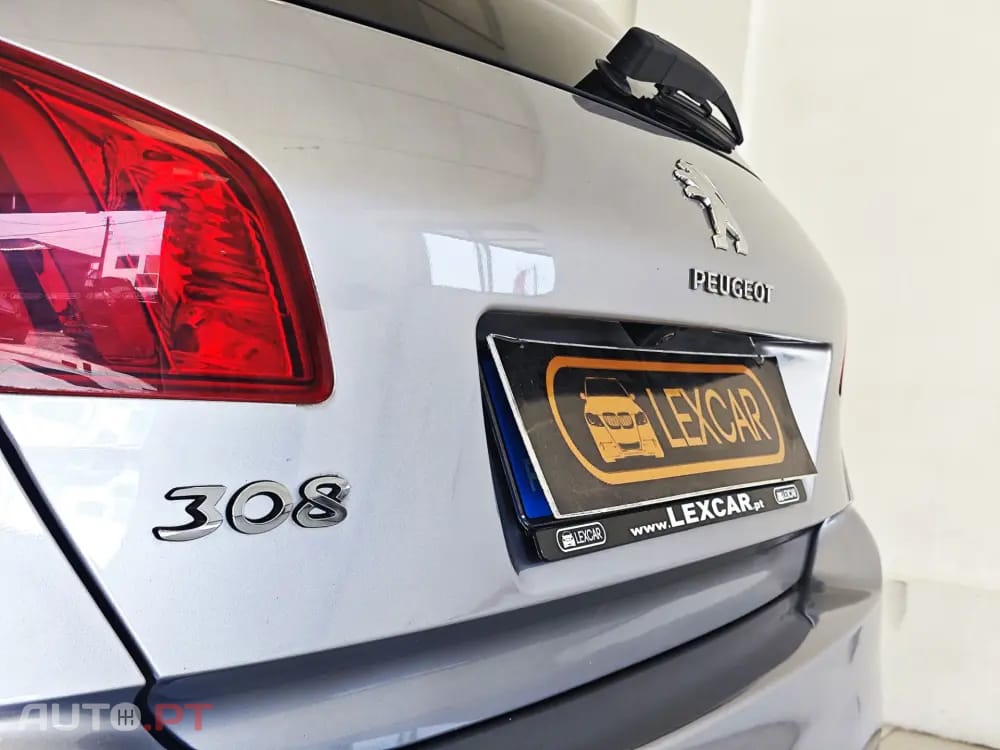 Peugeot 308 PureTech 130 EAT8 Allure Pack