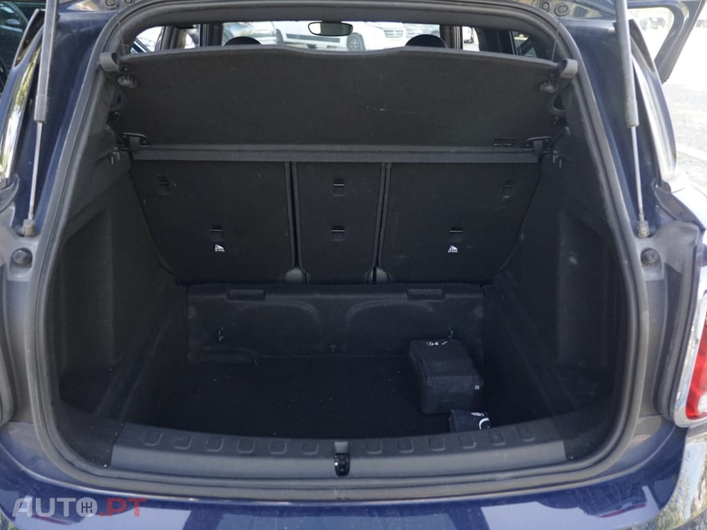 MINI Countryman One D