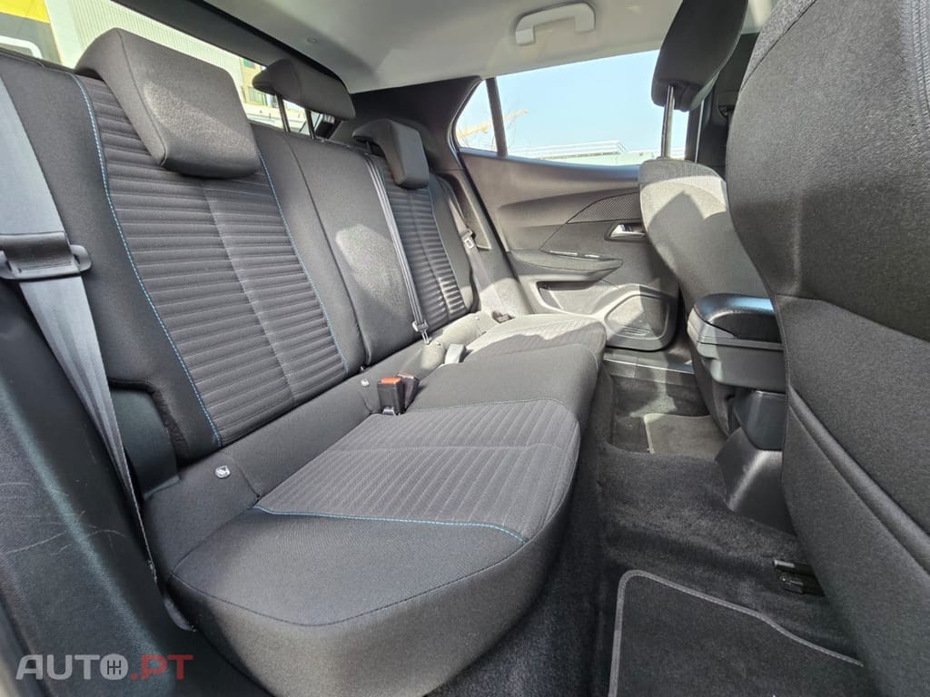 Peugeot 2008 PureTech 100 Style