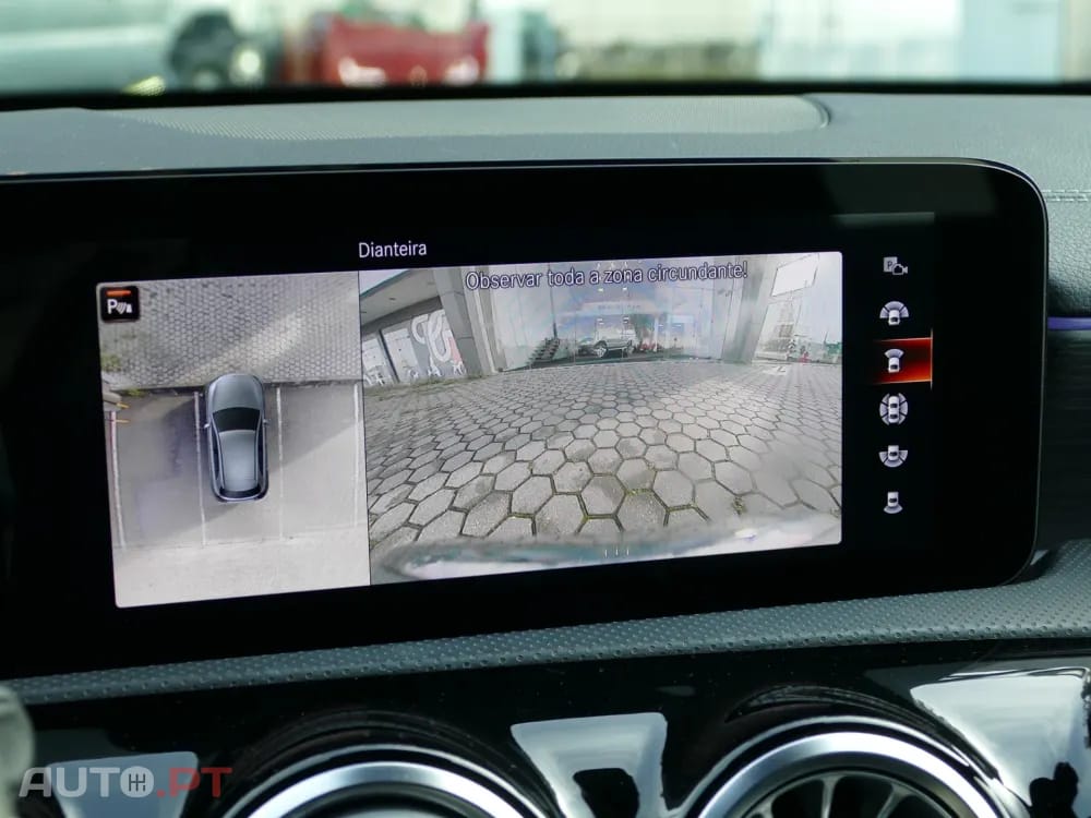 Mercedes-Benz A 250 e AMG Line