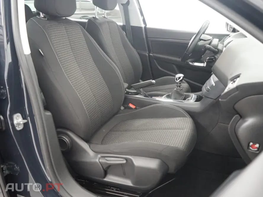 Peugeot 308 SW 1.2 PureTech Style
