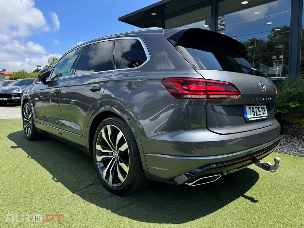 Volkswagen Touareg 3.0 TDI V6 R-Line