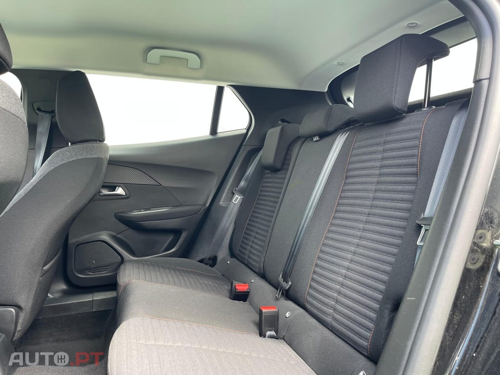 Peugeot 2008 1.2 PureTech Active