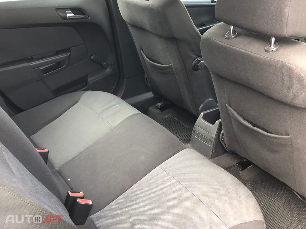 Opel Astra Caravan 1.3 CDTi