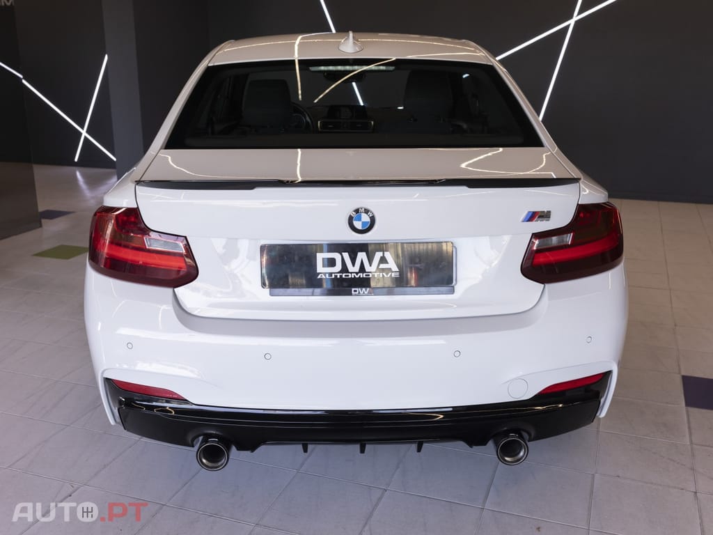 BMW 218 i Coupe Pack M