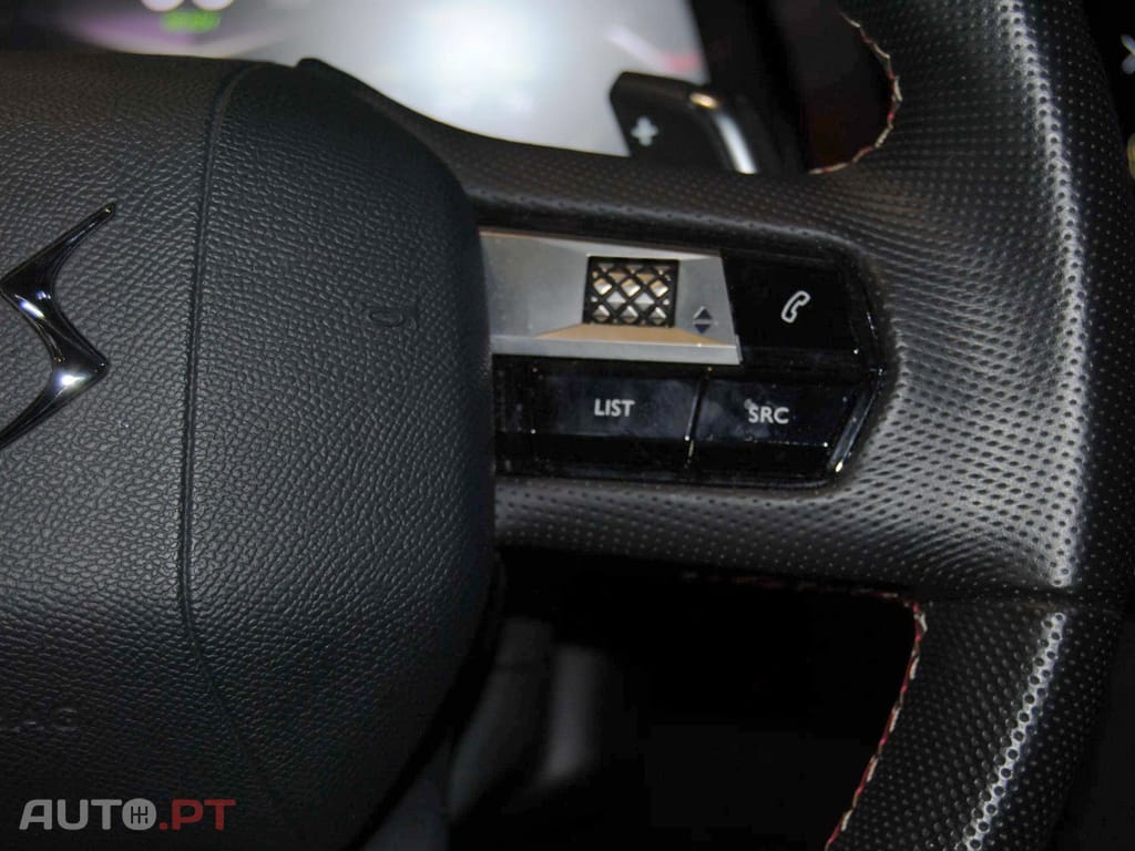 DS DS7 E-Tense Performance Line