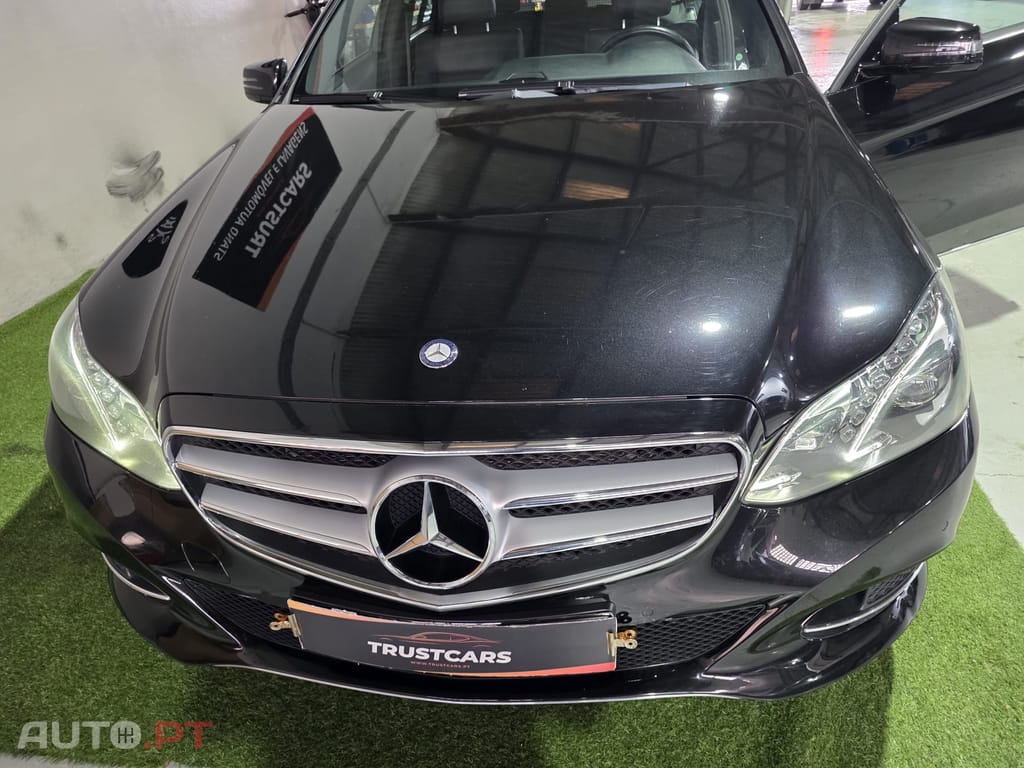 Mercedes-Benz E 300 BlueTEC Hybrid Elegance
