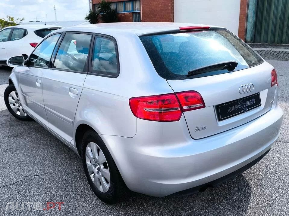 Audi A3 Sportback 1.6 TDI Attraction Business Line