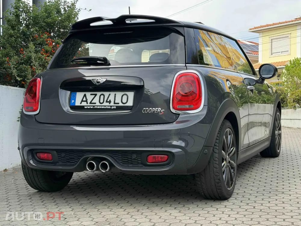 MINI Cooper Cooper S