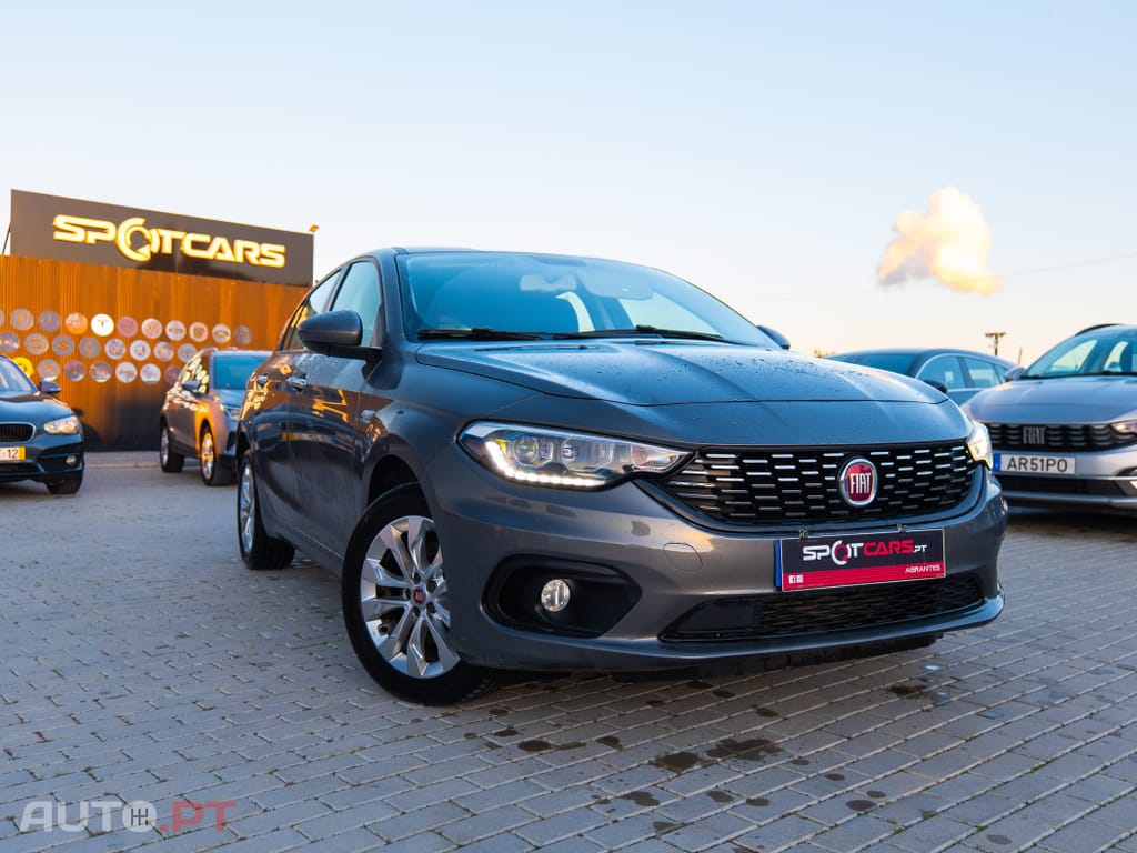 Fiat Tipo 1.3 M-Jet Lounge