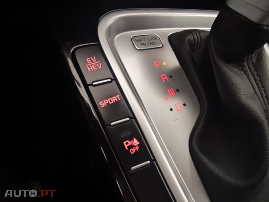 Kia Ceed SW 1.6 GDi PHEV Tech 6DCT
