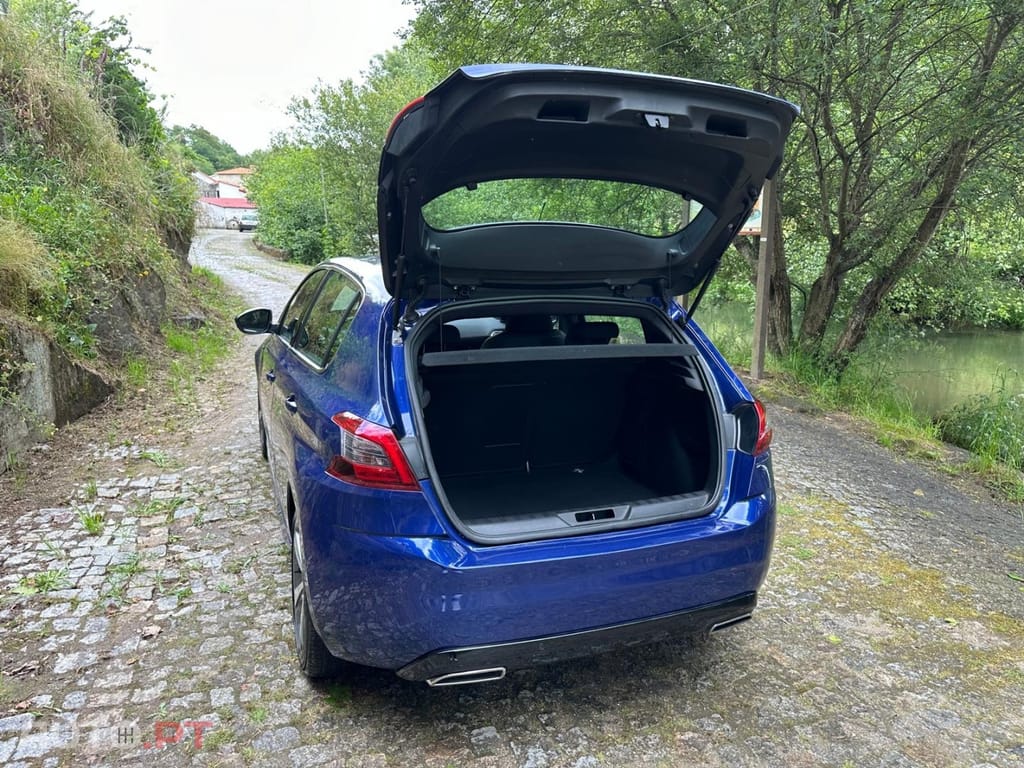 Peugeot 308 1.6 BlueHDi GT Line EAT6