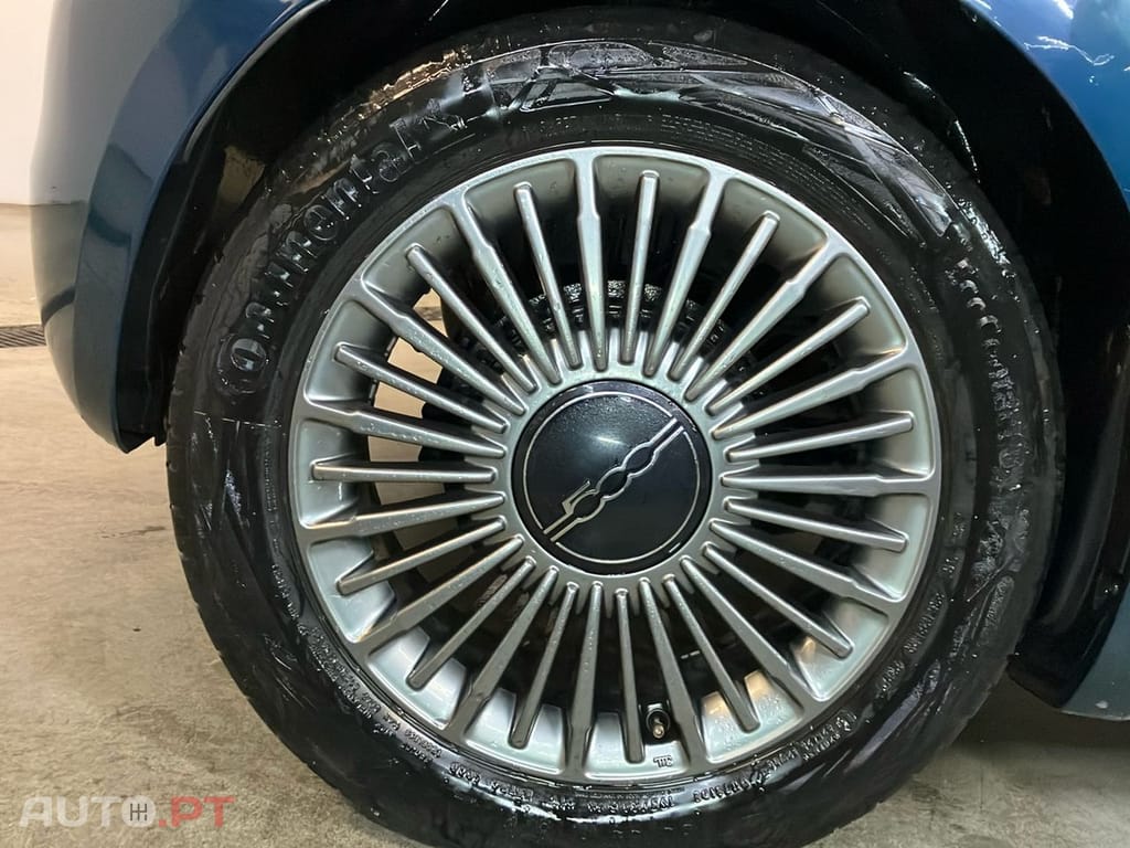 Fiat 500e Icon Plus 42 KWh