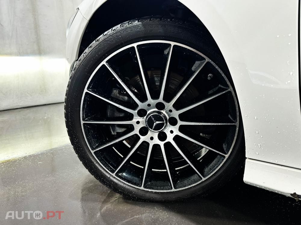 Mercedes-Benz CLA 250 e 8G-DCT AMG Line Advanced Plus