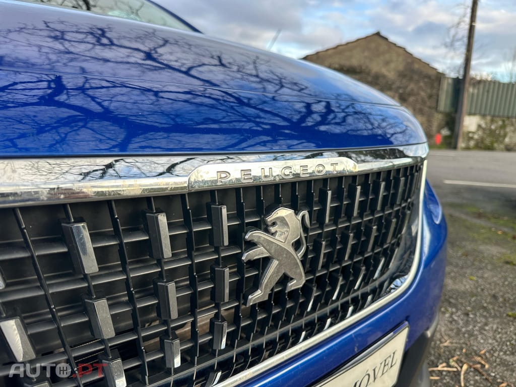 Peugeot 2008 1.5 BlueHDi Allure EAT6