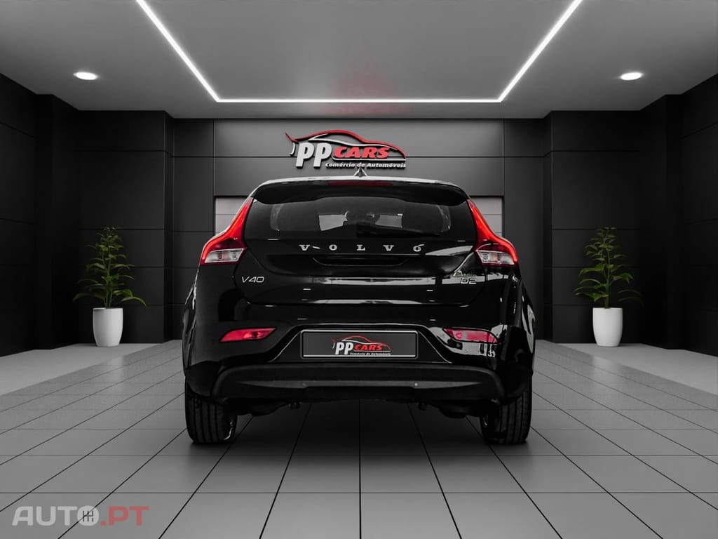 Volvo V40 2.0 D2 Momentum
