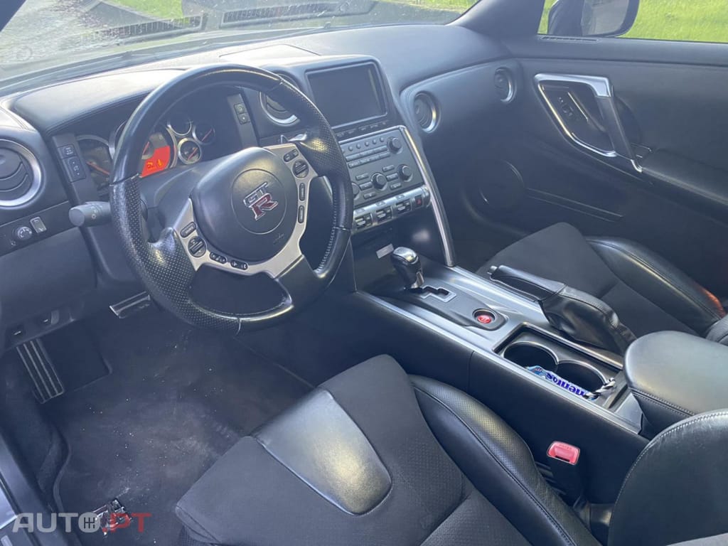 Nissan GT-R 3.8 V6 Premium Edition