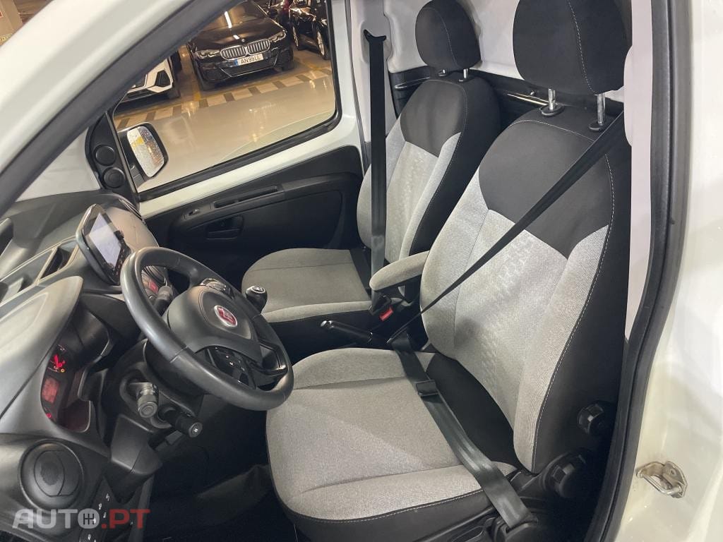 Fiat Fiorino 1.3 M-jet Adventure