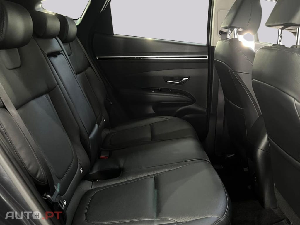 Hyundai Tucson Vanguard Hybrid 