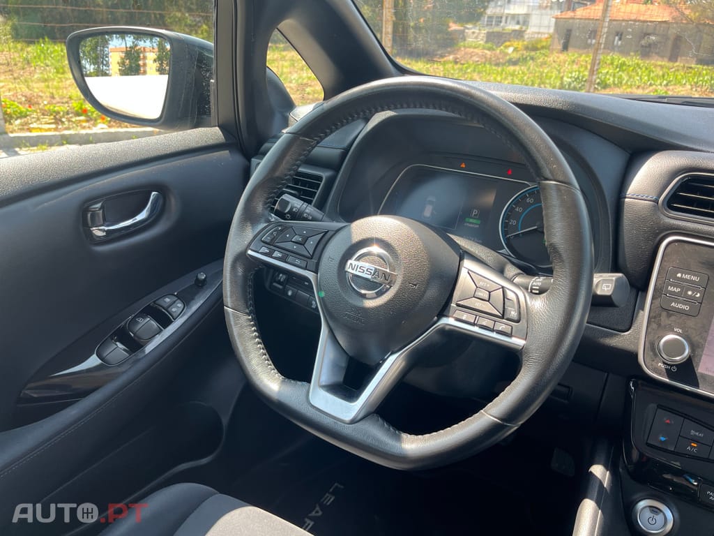 Nissan Leaf 40 kWh TEKNA