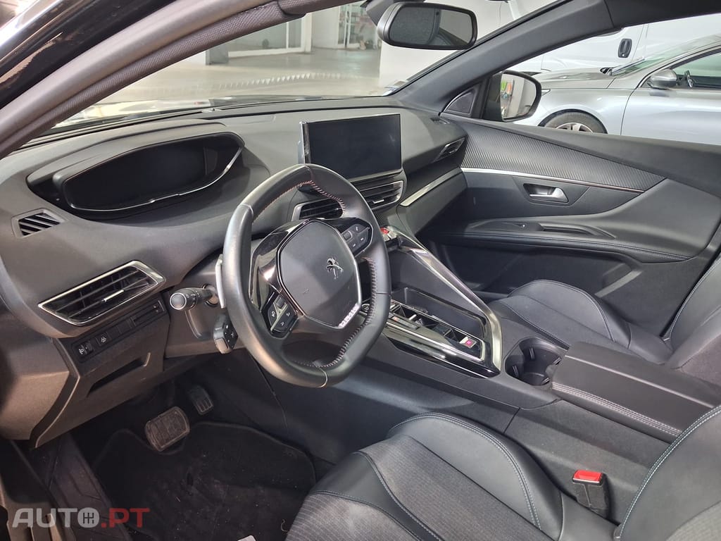 Peugeot 3008 1.2 PureTech Allure Pack EAT8