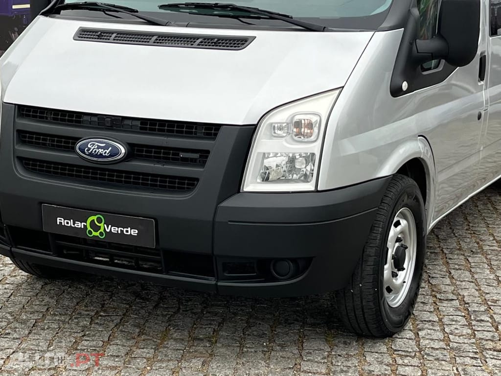 Ford Transit 9 lugares