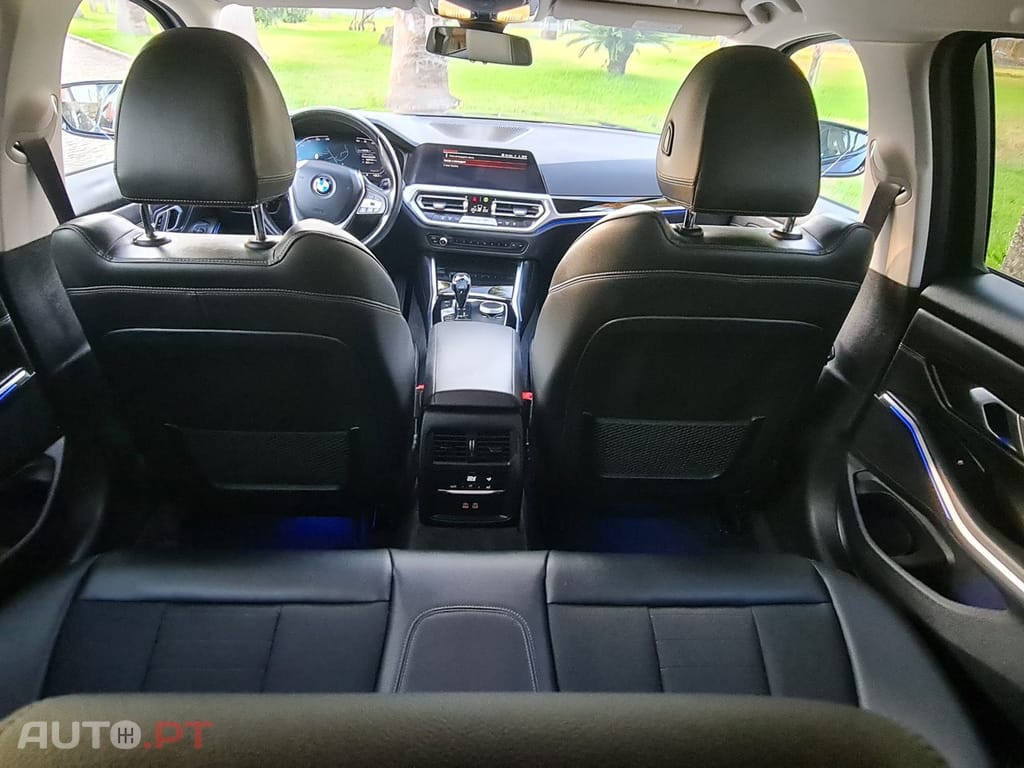 BMW 318 d Line Sport Auto