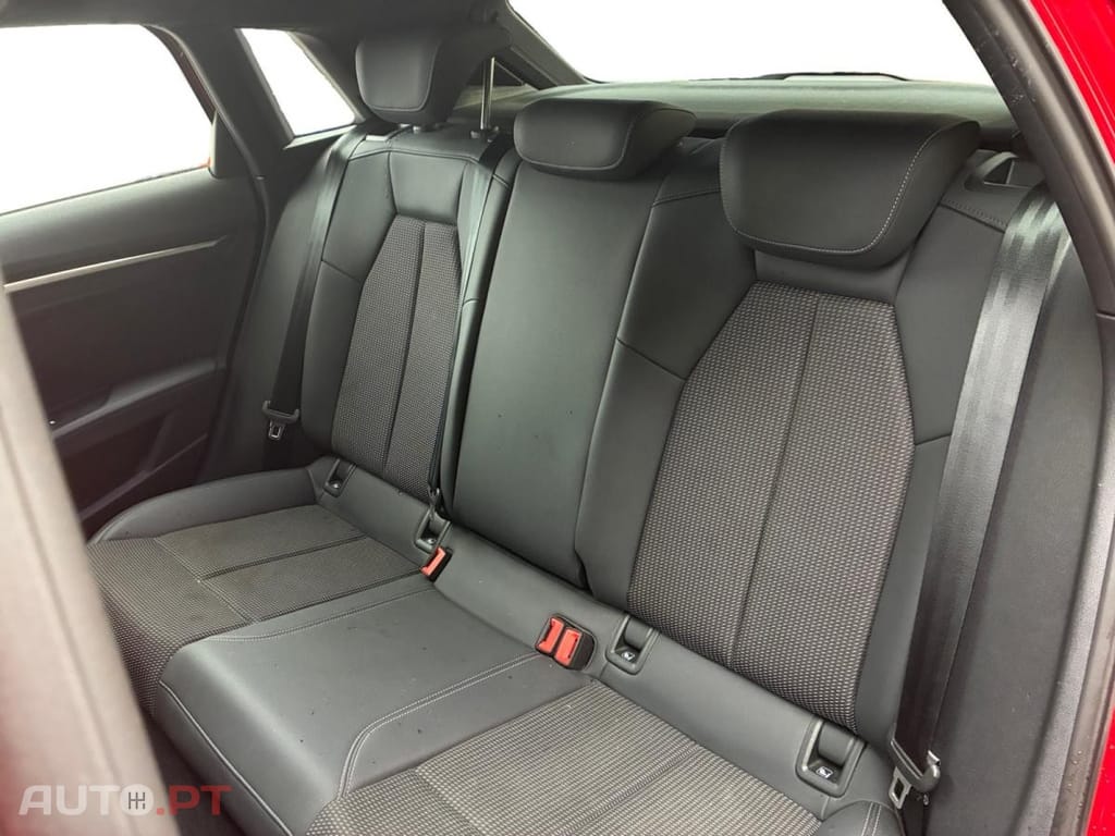 Audi A3 Sportback 30 TDI S line