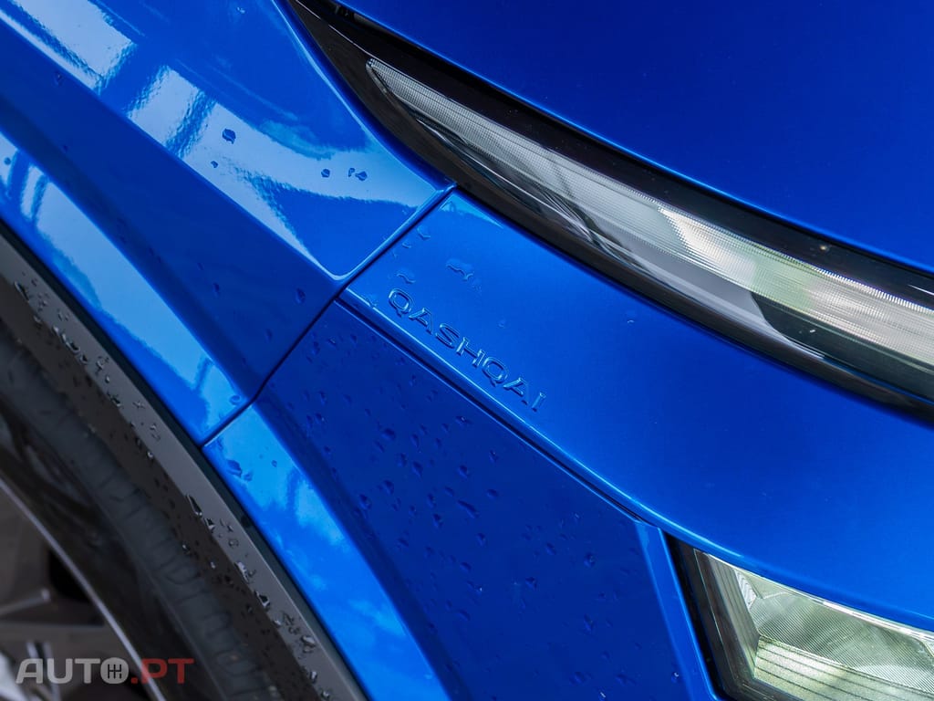 Nissan Qashqai 1.3 DIG-T N-Connecta LED+SKY