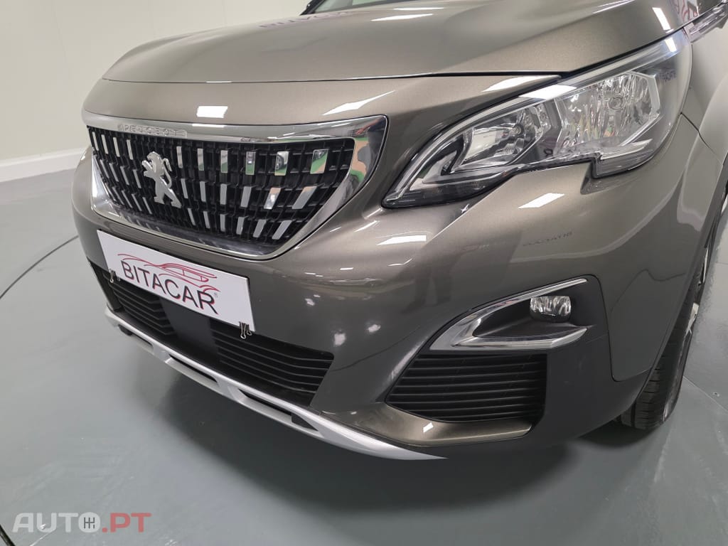Peugeot 3008 1.5 BlueHDi Active