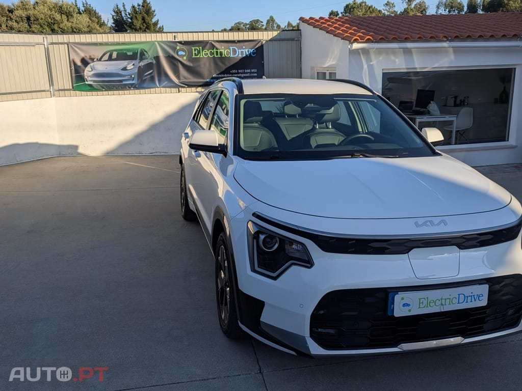 Kia Niro 64kWh Drive