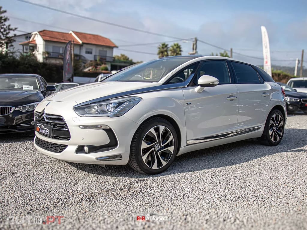 Citroen DS5 2.0 HDi Hybrid4 Sport Chic CMP6
